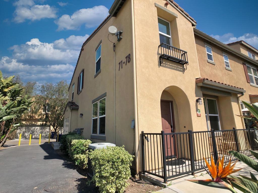 4300 Newton Ave #78 - 1