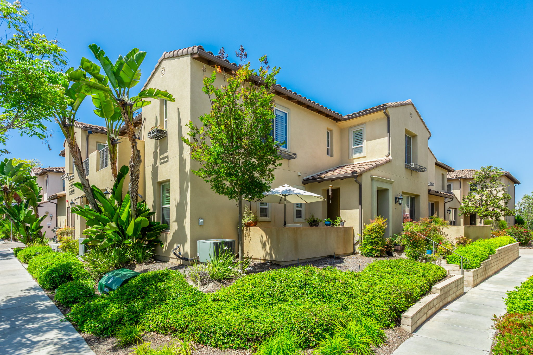 2234 Capistrano Way