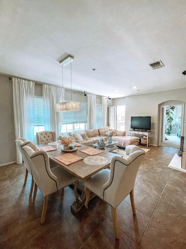 2740 Bellezza Drive - -