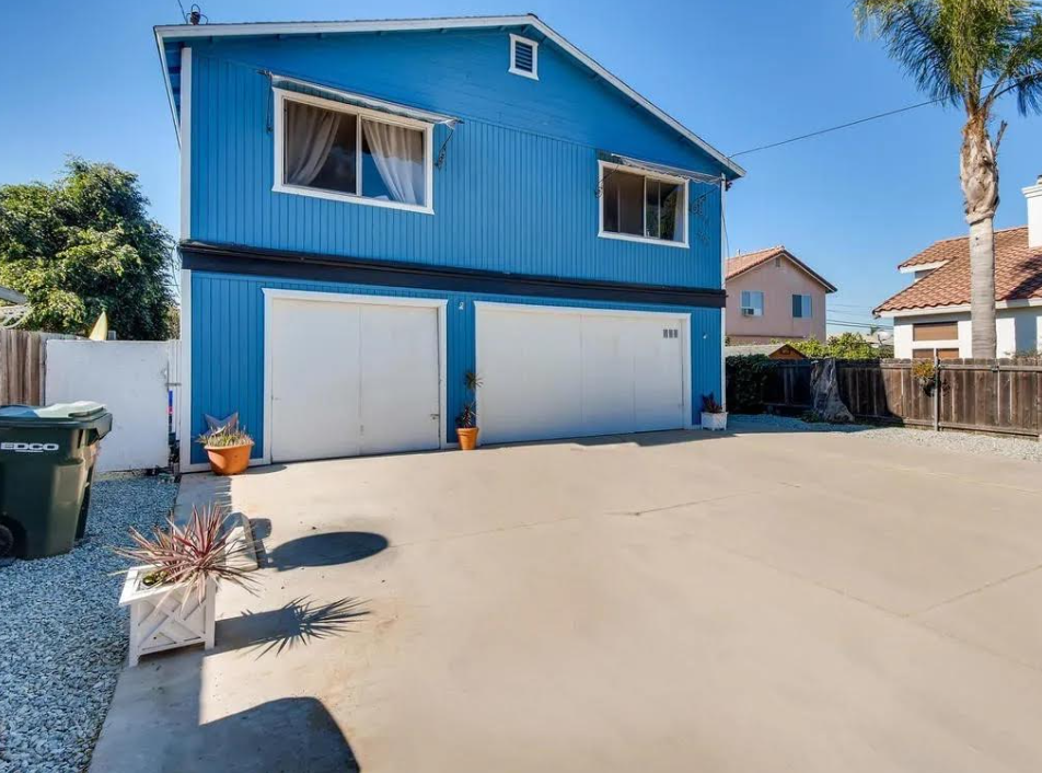 924 Georgia Street - -